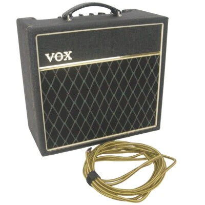 Vox Pathfinder V9158 Electric Guitar Keyboard 15 Watt Combo Amplifier EUC - Image 1 of 4