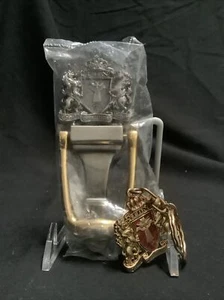 Trinity Broadcast Network Door Knocker & Keychain - Foto 1 di 5