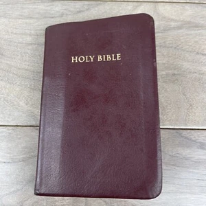 holy bible nkjv  concordance red letterthomas nelson bible 1990 - Bild 1 von 13