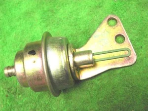 CARBURETOR VACUUM BREAK 17068931 CADILLAC BUICK ELECTRA REGAL 81 82 83 - Imagen 1 de 1
