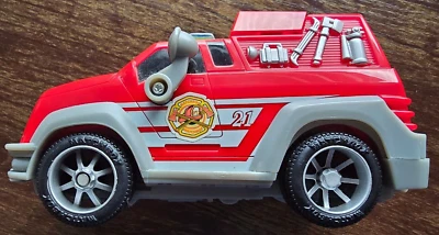 2003 Mattel Matchbox Fire truck battery operated - Good condition & working - Image 1 of 4