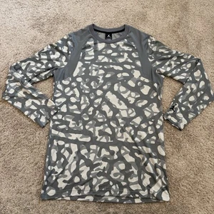 Nike Air Jordan Camo Performance Shirt Men Large Gray Arctic Long Sleeve Dri-Fit - Picture 1 of 5