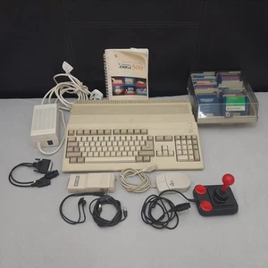 Commodore Amiga 500 – WORKING A500 Games Mouse PSU Manual  READY TO PLAY Bundle - Picture 1 of 24