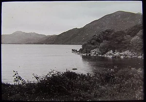 VINTAGE Magic Lantern Slide PURPLE MOUNTAIN GLENGARRIFF ? C1930 PHOTO IRELAND - Picture 1 of 2