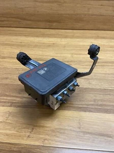 15-19 BMW M4 F82 ABS Anti-Lock Brake Pump 7852484 34517852484 - Picture 1 of 8