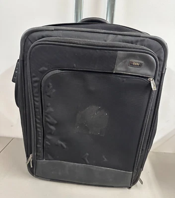 Maleta de equipaje con ruedas Zero Halliburton Soft Shell de nailon negra 21"x17" Foto 1 de 4