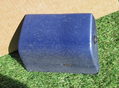 Grand Caravan/Town & Country PASS. Front Fender Rocker Molding 08-16 Lower Trim - Image 1 of 3