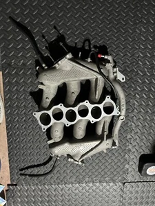 GTR R35 Intake Manifold - Picture 1 of 2