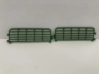 John Deere Ertl, John Deere Green Gates, See Pictures For Measurements! 2 Pack - Image 1 of 3