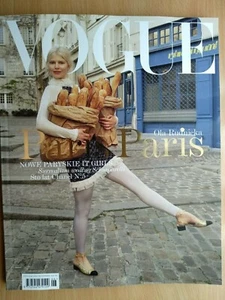 VOGUE Poland 6/2021 OLA RUDNICKA / PARIS PARIS on cover - Zdjęcie 1 z 12