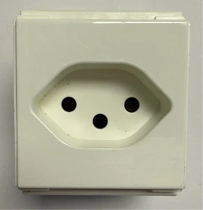 Enchufe electrónico Murr / 10A / 250V~ / 4000-72000-0120000 - Imagen 1 de 8