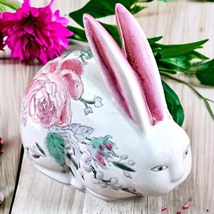 VTG Tobacco Leaf Porcelain Animal Figurine Pink Rabbit Chinoiserie Bunny Floral - Picture 1 of 9