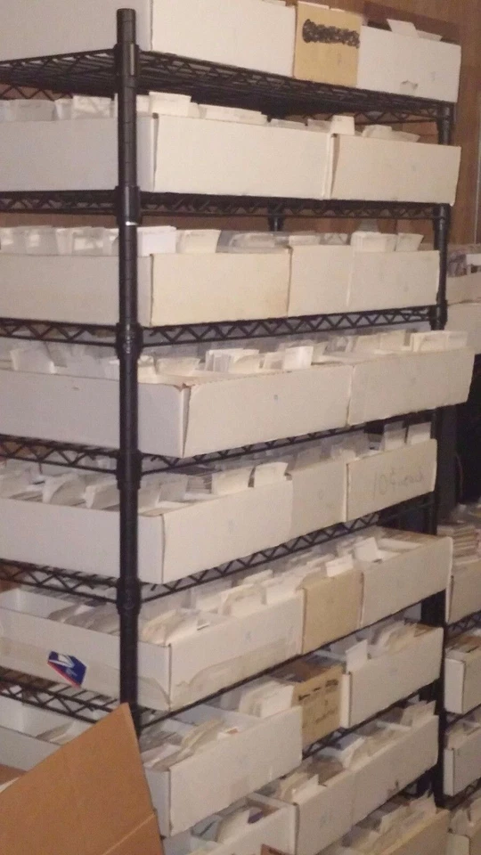 2016-2017 Upper Deck Series 2 NHL Singles (#251-450) 450+ cards - You Pick! - Image 1 of 1