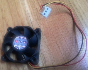 Ventilador PC 50mm para refrigerar tu ordenador - Afbeelding 1 van 1
