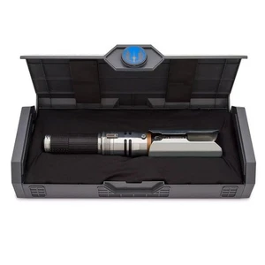 Disney Parks Star Wars Galaxy’s Edge Cal Kestis Legacy Lichtschwert Griff Brandneu - Bild 1 von 6