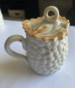 Tarro de porcelana mostaza/mermelada patrón de bayas 2,5" - Imagen 1 de 6