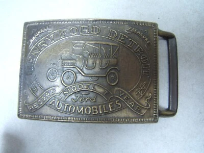 Hebilla de cinturón Ford Modelo T Hebilla de cinturón Latón macizo Ford Parte No. 2020340010 Foto 1 de 4