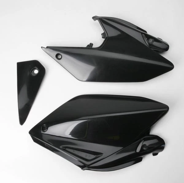Plástico de repuesto UFO Plastics HO03647-001 para panel negro Honda CRF250X Foto 1 de 1