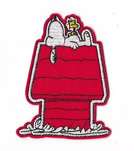 SNOOPY WOODSTOCK RED KENNEL Iron / Sew on Patch Embroidered Badge Cartoon PT111 - Picture 1 of 1