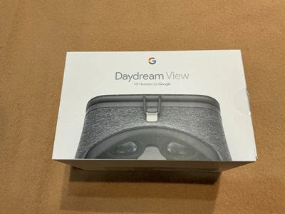 Auriculares Google Daydream View VR — con control remoto — Gris pizarra (D9SHA/D9SCA) Foto 1 de 4