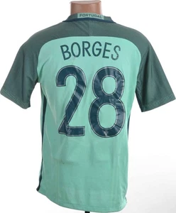 PORTUGAL 2016/2017 AWAY FOOTBALL SHIRT NIKE SIZE M ADULT AUTHENTIC BORGES 28 - Picture 1 of 15