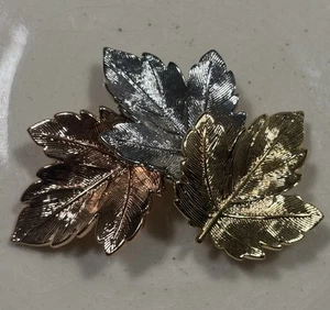 Blatt Brosche mit 3 Ahornblättern gold, silber & roségoldfarben Premier Designs - Bild 1 von 3