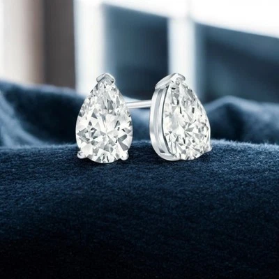 GIA 认证 0.60 TCW F/VS1 梨形天然钻石耳钉 18K 金色 — 第 1/3 张图片