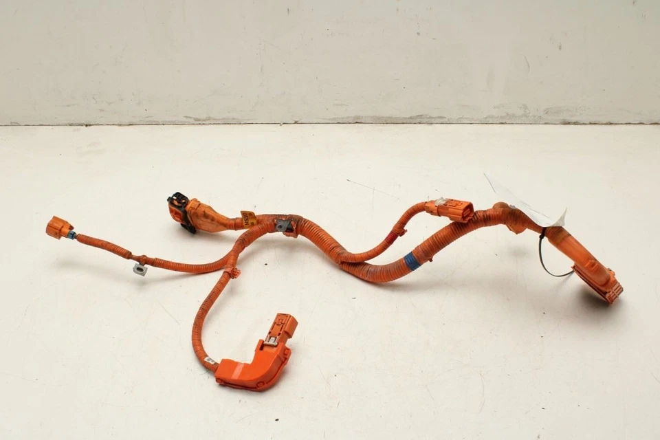 2023-2025 Kia Sportage Hybrid EX AC/DC Power Inverter Cable 91674-CH100 OEM - Image 1 of 4