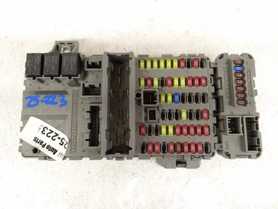 2021-2022 Honda Accord 1.5L Cabin Room Inside Fuse Box 38200Tvaa13 *Damaged Tab - Image 1 of 4
