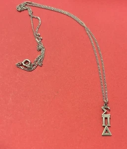 Sigma Pi Delta silberfarbener Anhänger & 18" Kette Halskette  - Bild 1 von 5