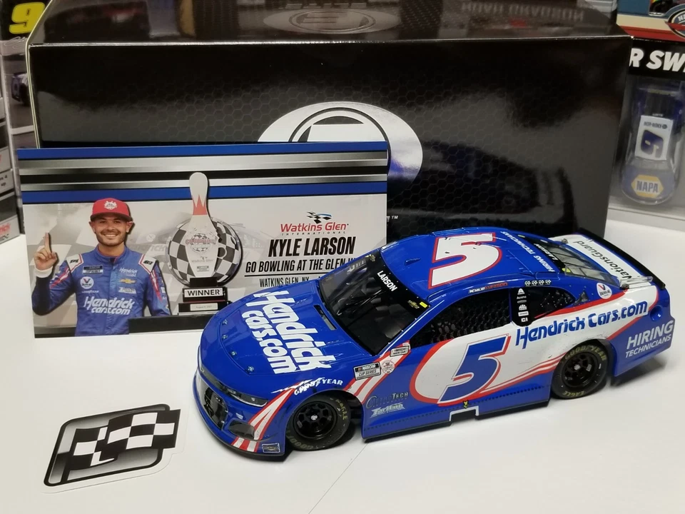Kyle Larson #5 2021 HendrickCars Watkins Glen carrera victoria élite RCCA 1/24 Foto 1 de 4