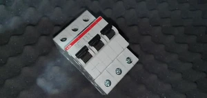 ABB SH 203 C4 ~400V Leitungsschutzschalter gebraucht . / used SH203 C4 - Picture 1 of 3