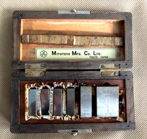 Mitutoyo Block Gauge Set 6 Pieces 0.1” to 1” in original wood case - Picture 1 of 3