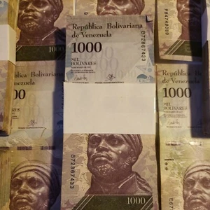 Venezuela 1000 Bolivares 2017 P 95 100 Pcs 1 Bundle Circulated - Picture 1 of 2