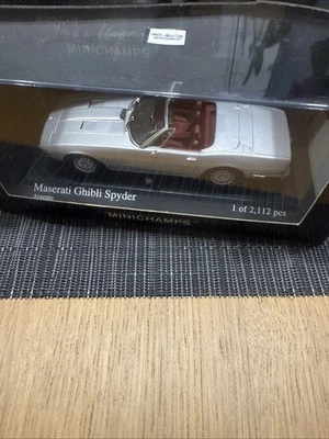 1/43 MINICHAMPS Maserati Ghibli Spider 1969 LIMITED EDITION 2112pcs - Image 1 of 4