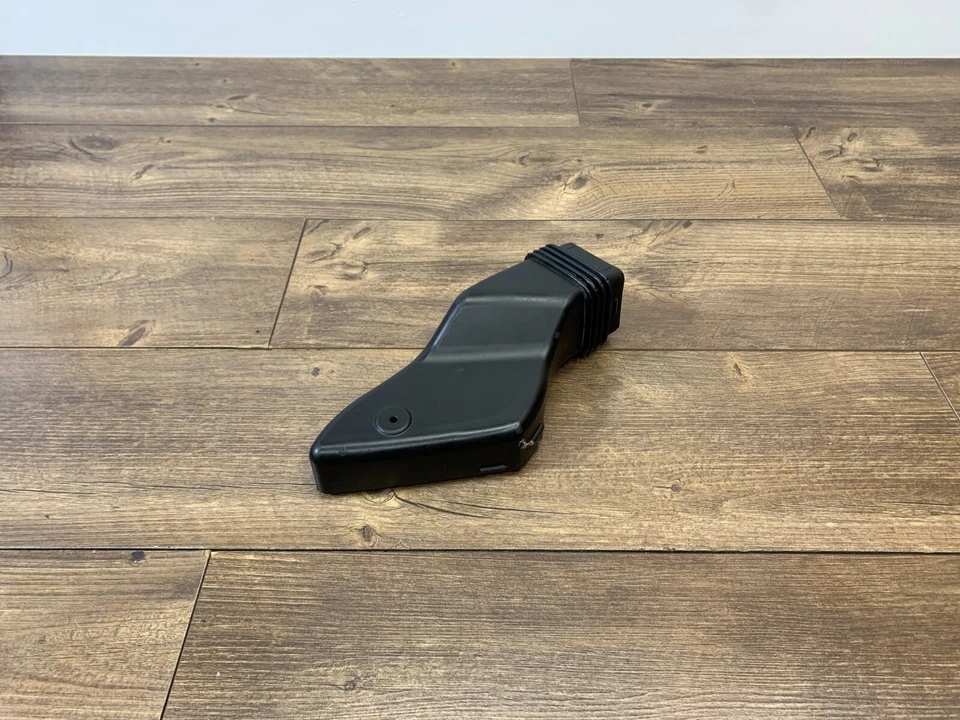 2017-2020 Jaguar XF XE Front Left Air Intake Duct Tube Pipe HK83-9A675-BB OEM - Image 1 of 4