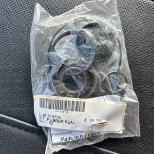 LUK 515775 Rubber Seal Kit - Picture 1 of 3