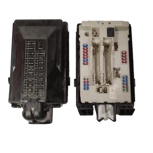 2011 - 2015 INFINITI G25 G37 Q40 Q60 IPDM FUSE RELAY MODULE UNDER HOOD BOX BLOCK - Picture 1 of 5