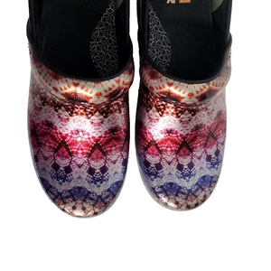 Dansko XP 2.0 tintura cravatta metallica in pelle verniciata intasa taglia 38 US 7,5 8 multicolore - Foto 1 di 12