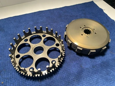 2004 KTM 525 EXC Clutch Basket Inner Hub Pressure Plate OEM 525 EXC - Image 1 of 4