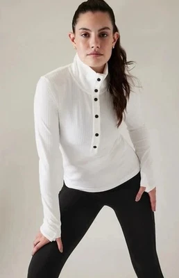 NWOT Athleta Flurry S Seamless Henley Bright White Top Small $99 - Image 1 of 4