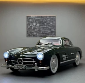 1:32 1954 Mercedes‑Benz 300SL Diecast Model Car Alloy Vintage Toy Gift w/ Light - Picture 1 of 8