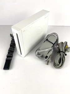 2006 weiße Nintendo Wii RVL-001 (USA) Konsole und alle Kabel ohne Fernbedienung oder Spiel-c - Bild 1 von 5