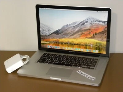 Apple Macbook Pro 15" A1286 Mid 2010 i5 2.4GHz 250GB SSD 8GB 10.13 High Sierra Foto 1 de 4