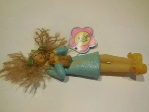 Muñeca Coleccionable Squigglers Pluma Recargable Oso de Peluche Pantuflas Brooke Girl - Imagen 1 de 5
