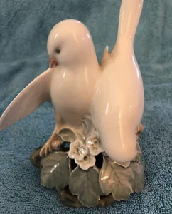 Royal Copenhagen Denmark Porcelain Pair White Doves #402 Cake topper Love Birds - Picture 1 of 6