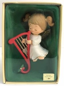 Stocking Hanger Christmas Angel w/ Harp - Russ Berrie #4661 in Box - Vintage - Picture 1 of 11