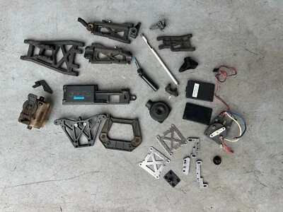 RANDOM NITRO RC CAR PARTS HPI TRAXXAS KYOSHO LOSI TEAM ASSOCIATED - Image 1 of 4