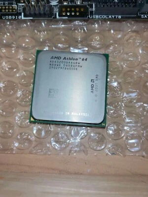 AMD Athlon 64 3200+ 2GHz (ADA3200DAA4BW) Processor - Image 1 of 2