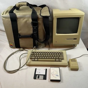 Apple Macintosh M0001 mit Tastatur, Maus, Original Tasche - Vintage USA - Bild 1 von 24